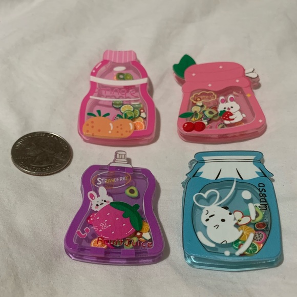 Magnet Shaker Juice Bottles and Jelly Jars Set of 4 - Picture 3 of 14